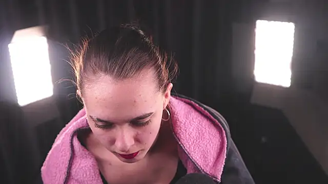 GinnyKittle's Live XXX Chat