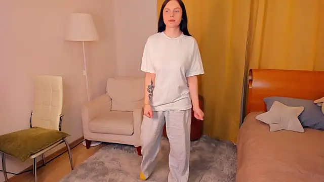 LeilaErcolani Chat XXX live