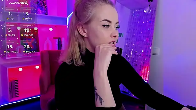 StephanieSweety Chat XXX live