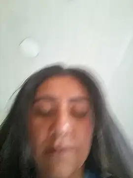 Chat XXX ao vivo de CAROLINE__07