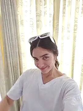 Chat +18 de Sam_Sara ao vivo