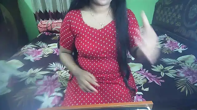 BengaliQueenStarn Live XXX chat