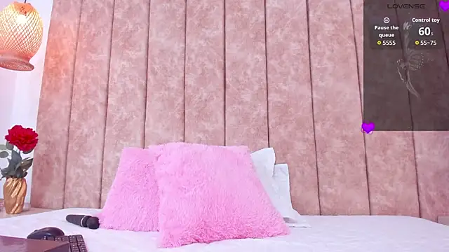 Chat XXX en directo de samaara_