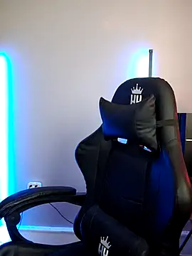 perversus12のライブXXXチャット