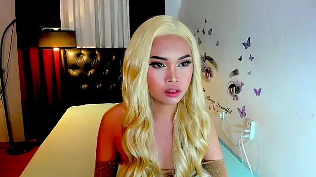 Akiraaaa_Sky Pertunjukan Webcam