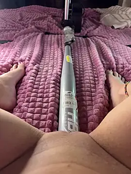 ChiaraLewisのライブXXXチャット