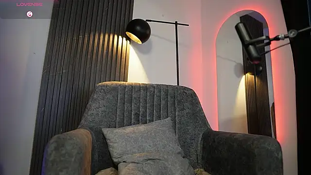 TaylerCross_ Webcam Show