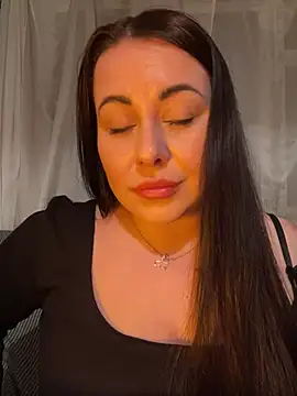 DaisyStreet Live XXX-chat