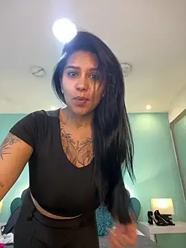 دردشة sharlott18 الجنسية المباشرة