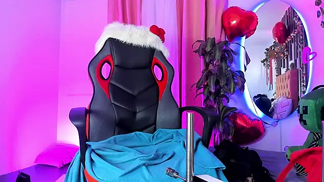 Chat XXX en directo de MeowMota_