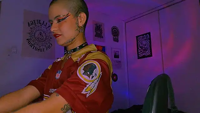 alex_one888 Chat XXX in diretta