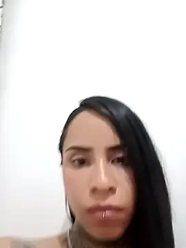 Chatroom XXX en direct de cristal__ks