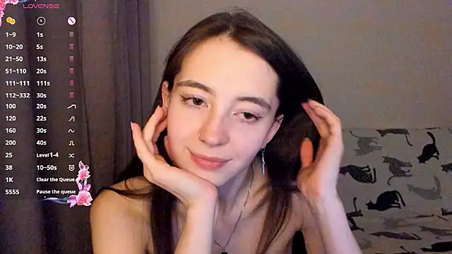 EvaBradley Chat XXX in diretta