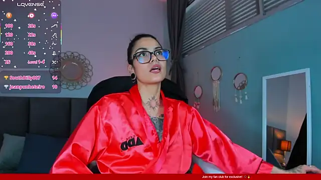 แชท XXX สดของ Esmeralda_CO