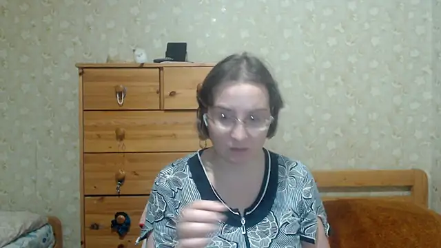 Smart_Rose élő XXX-chatje