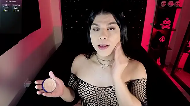 DarkAndTenderGirl Adlı Modelin Canlı XXX Sohbeti