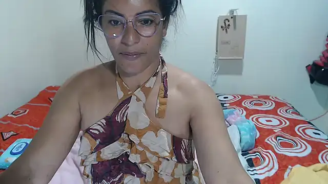kateleyagrey লাইভ XXX চ্যাট