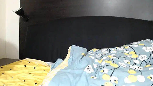 _karolynesyera_ Webcam show