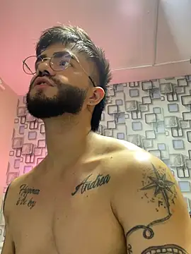 Chat +18 de King_Draven3 ao vivo