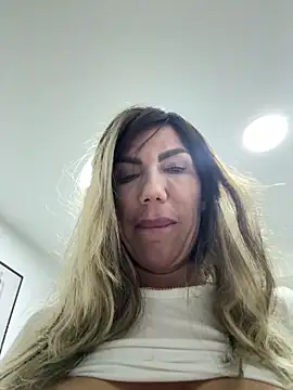 LoreennAny Webcam show