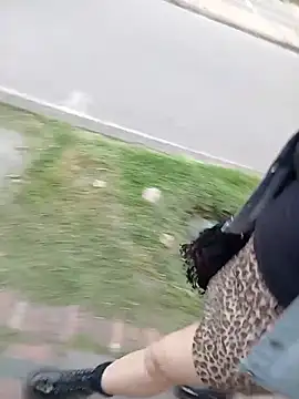 sophie_banger Chat XXX in diretta