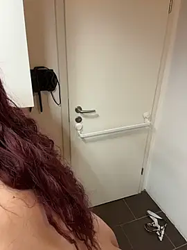 LittleChaosQueen Live XXX Chat