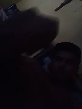 Alexis01ceja 现场XXX聊天