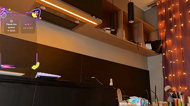 ilona_wine: онлайн-секс-чат