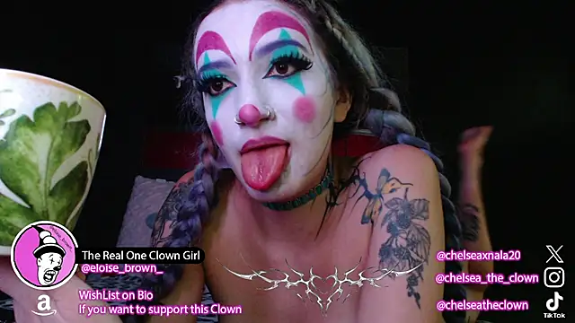 Eloise-brown's Live XXX Chat