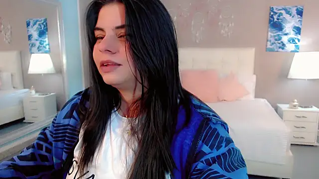 _Maddison_Ivanova_n Webbikameraesitys