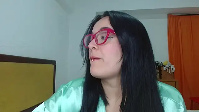 دردشة Nova-Satela الجنسية المباشرة