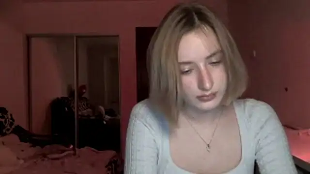 DeliciaBagnoli Show in webcam