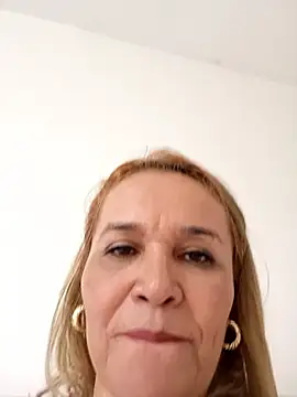 charlotte_milf30's Live XXX Chat