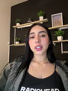 Pokazy przed kamerką – isabella_jade