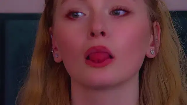 XXX chat uživo modela AgataFoxley