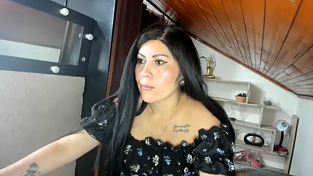 Tania_mature's Live XXX Chat