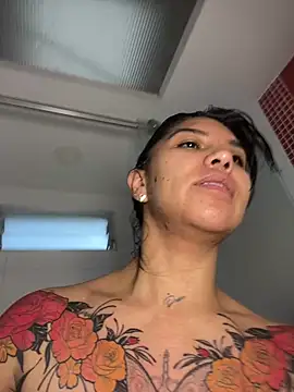 sharlott18n Live XXX chat