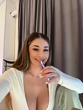 IsabellaEtthan Chat XXX live