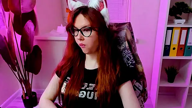 Chat +18 de CarolGiggly ao vivo