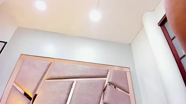 Chat XXX ao vivo de Kendal_Lane