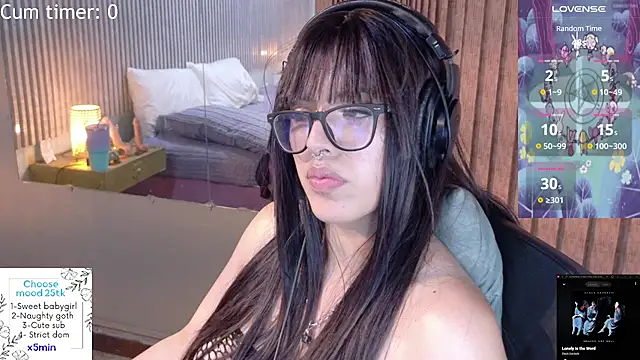 Chat XXX en directo de Eli666uwu