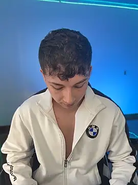 oliver_kyy 现场XXX聊天