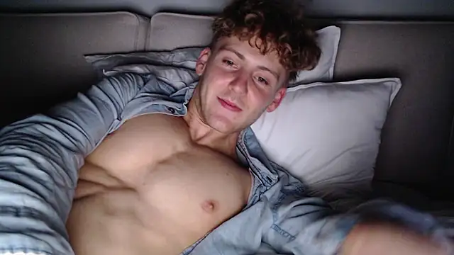 DominantAlex18's Webcam Show