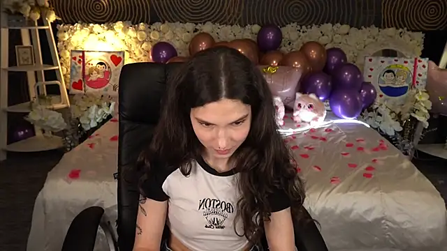 BabyFlowerr élő XXX-chatje