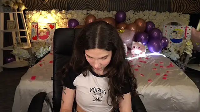 Chat XXX ao vivo de BabyFlowerr