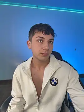 oliver_kyy Obrolan Langsung XXX