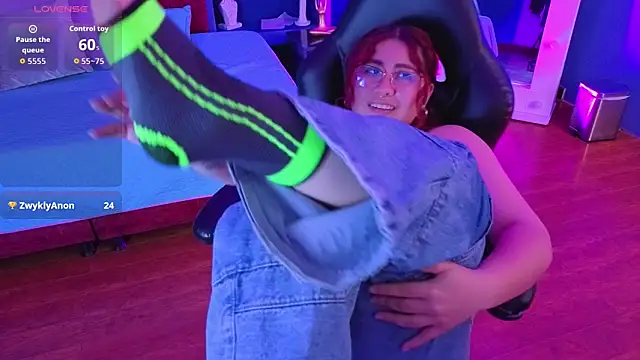 แชท XXX สดของ littlee_red