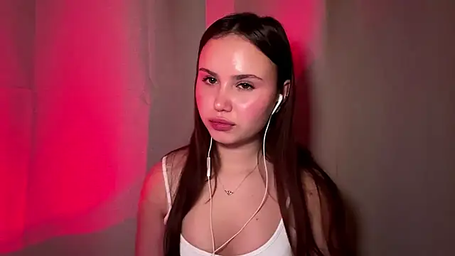 XXX chat uživo modela MarylynnSimens