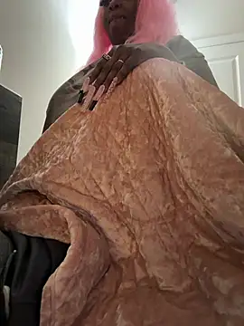 makeherfeelg élő XXX-chatje