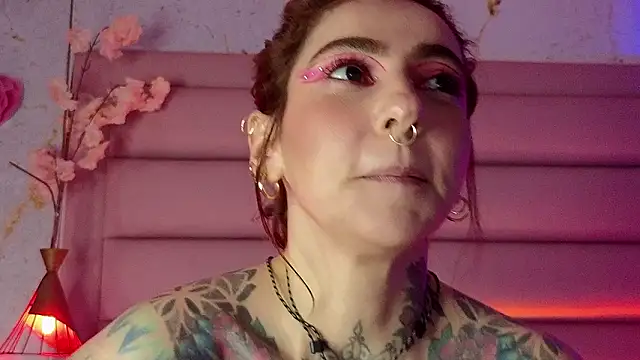 Evangelyne_1 – Naživo XXX chat